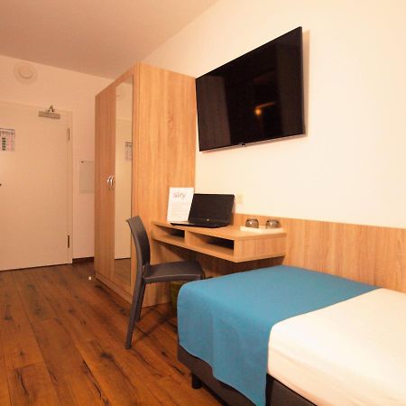 Hotel Traumfabrik Buettelborn Экстерьер фото