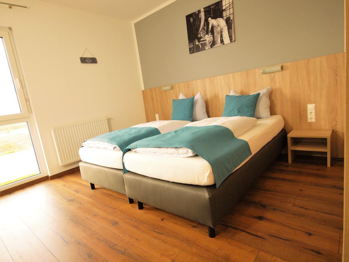Hotel Traumfabrik Buettelborn Экстерьер фото